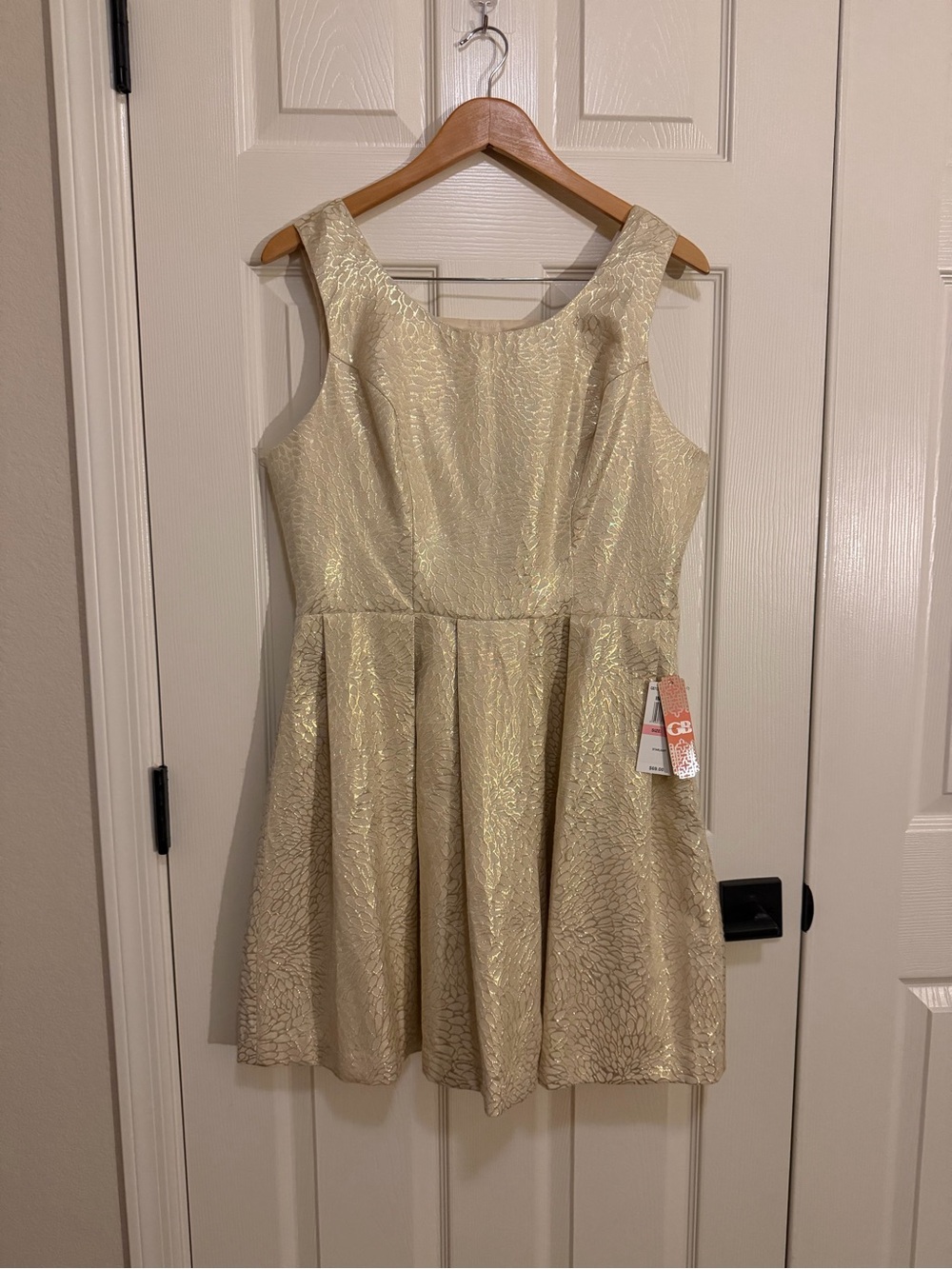 Gianni Bini Gold Girls' Sleeveless Party Dress